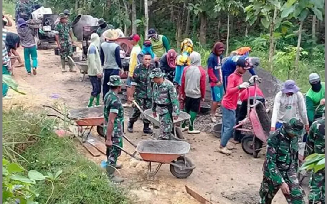 Berkarya Bersama, Menjaga Tradisi Gotong Royong di Desa Papayan